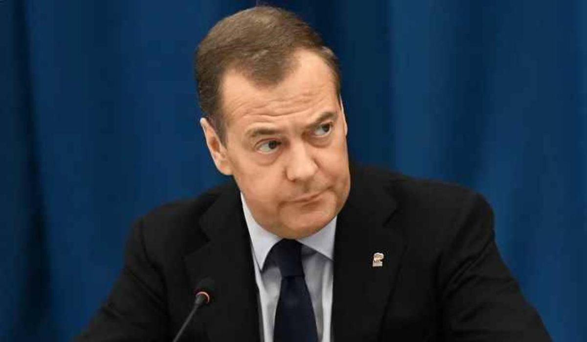 Медведев ответил на критику США о недостатках ДСНВ