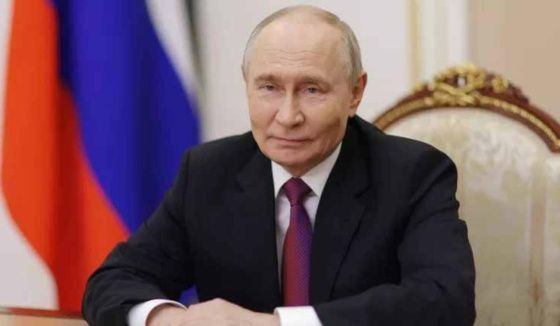 Опрос показал, сколько россиян доверяют Путину