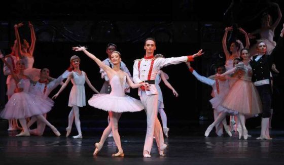 Китайцы менее чем за 20 минут раскупили билеты на российский балет 