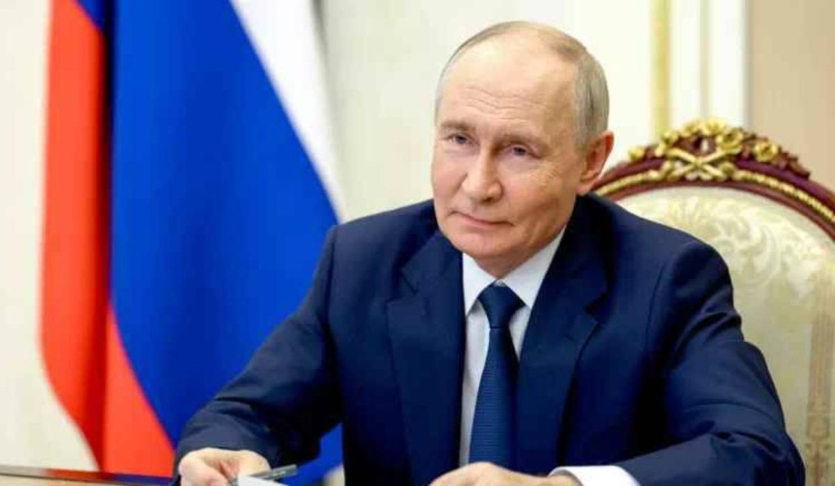 Опрос показал, как россияне оценивают работу Путина