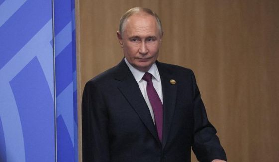 Путин освободил от НДФЛ отдельные категории граждан России