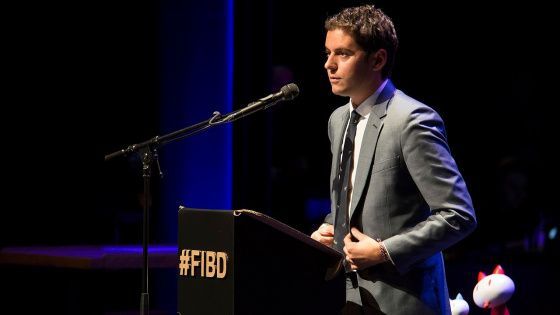 В Совфеде назвали премьера Франции «редким демагогом»