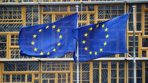 ЕС заморозил активы Центробанка России на десятки миллиардов евро