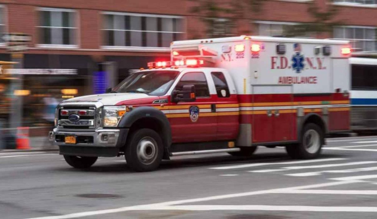 Известный голливудский режиссер и актер убиты вместе с женой в собственном доме