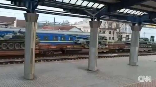 Захарова посмеялась над публикацией о подготовке России к войне с Украиной