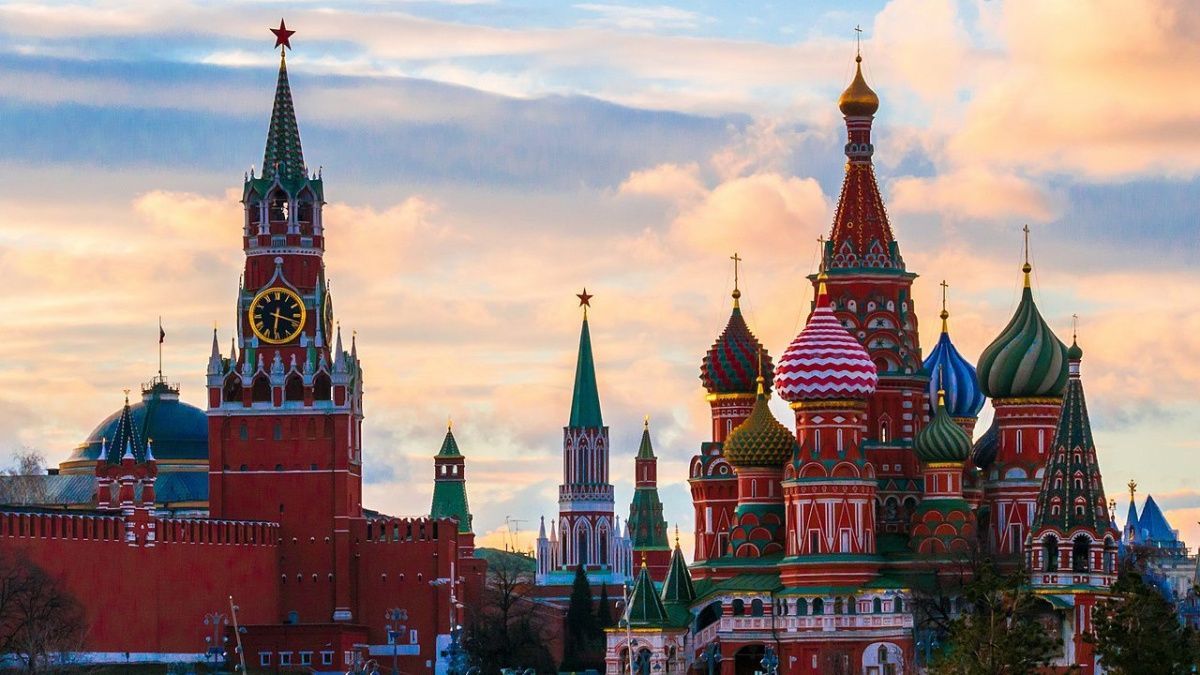 Пресс-секретарь Путина: переговоры с Украиной будут только в форме диалога