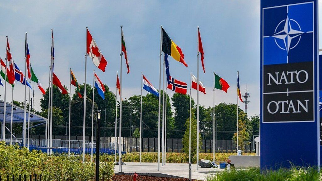 В НАТО установили красные линии для вмешательства в конфликт на Украине