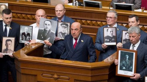 В Верховной Раде провели акцию «Бессмертный полк»