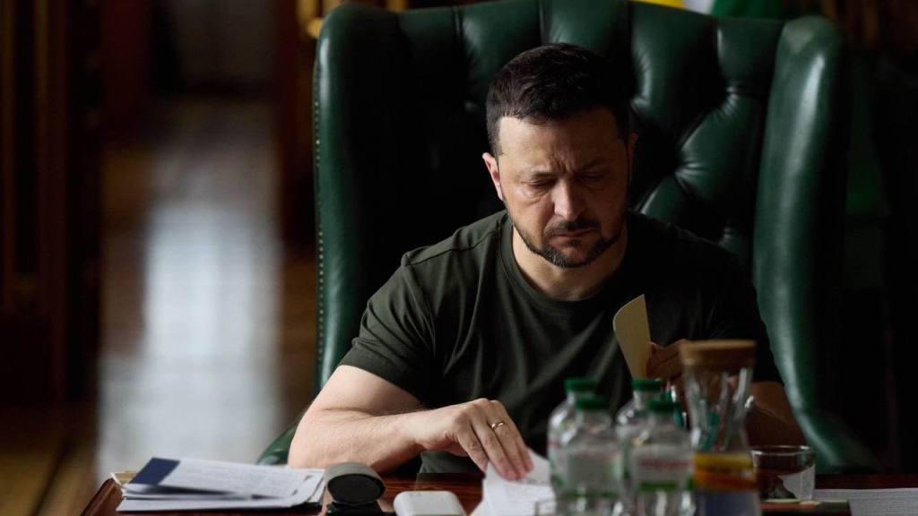 Медведев предупредил о подготовке ликвидации Зеленского