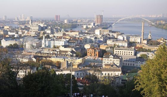 Азаров заявил о сокращении населения Украины до 20 миллионов