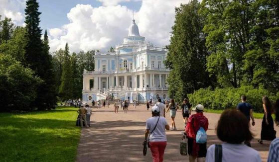 В Ораниенбауме впервые проведут фестиваль «Музыка балконов»