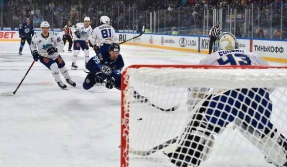 Российские хоккеисты впервые за четыре года встретятся с командами CHL в Канаде