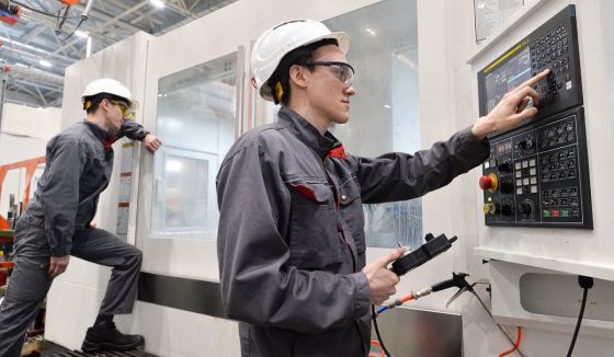 Мишустин назвал станкостроение основой для всех промышленных отраслей